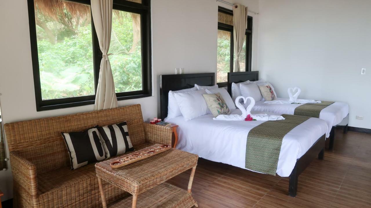 Moon Beach Villas El Nido Exterior foto